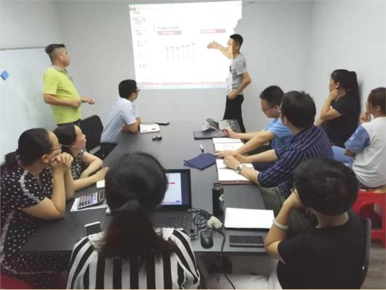 熱烈祝賀GR鞋業(yè)管理升級(jí)取得豐碩成果