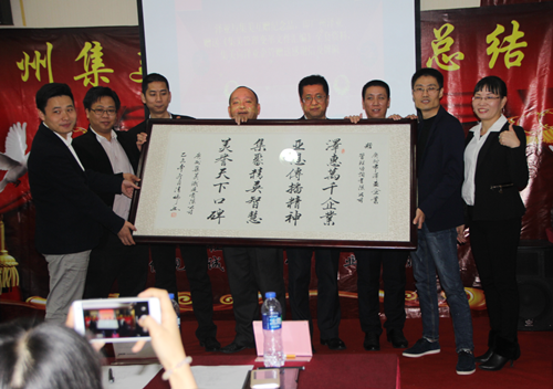 通過澤亞管理咨詢團(tuán)隊，集美實現(xiàn)了從家庭管理模式到正規(guī)管理模式的轉(zhuǎn)變